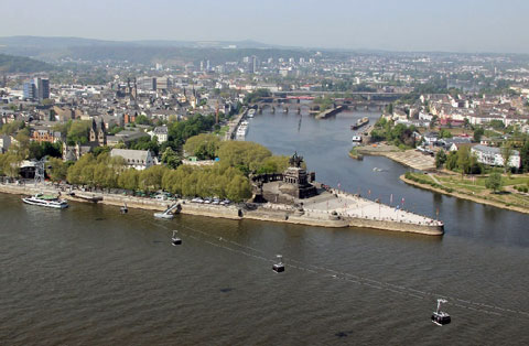 CROCIERE SUL RENO: Il Deutsches Eck. 